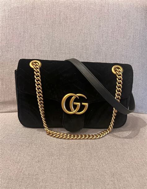 gucci marmont velluto nera|gucci marmont medium clutch.